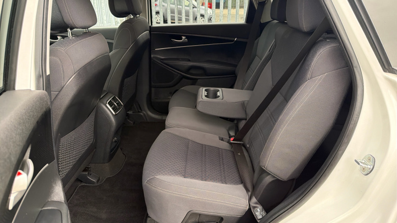 Kia Sorento 2.2 CRDi KX-1 5dr Diesel Station Wagon